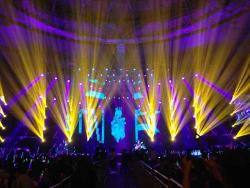 舞臺(tái)藝術(shù)的創(chuàng)新與呈現(xiàn) 深圳市舞美動(dòng)力舞臺(tái)策劃的專業(yè)解析